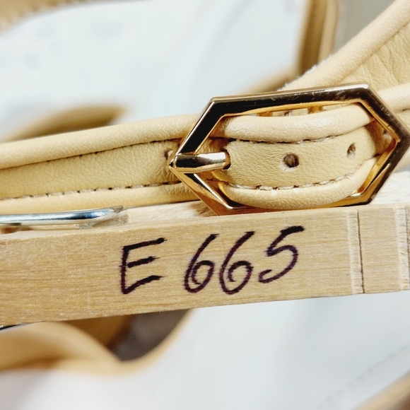 NEW Franco Sarto Dima Beige Block Heel Sandals E665 - Picture 12 of 12